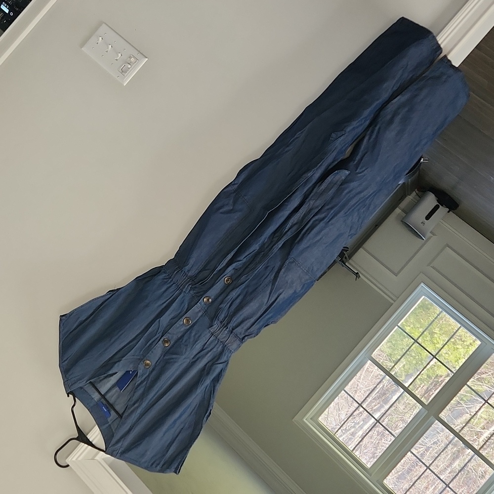 Denim jumpsuit, size medium, Apt. 9, blue